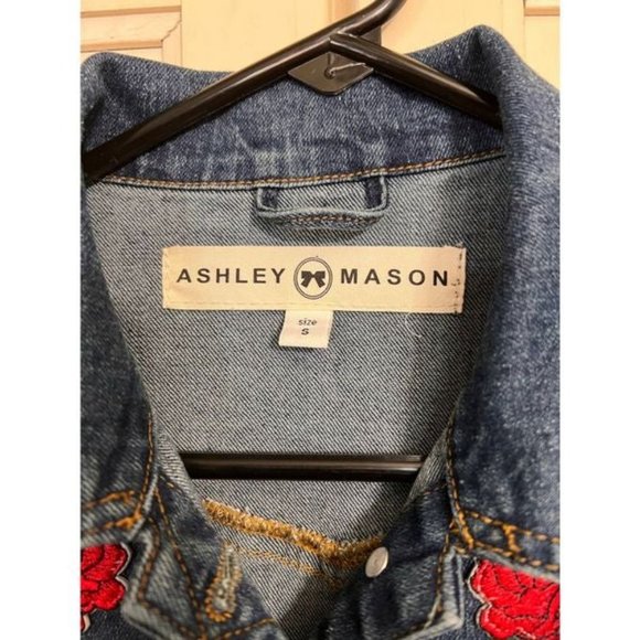 Ashley Mason size small denim jean jacket with roses - Picture 3 of 3
